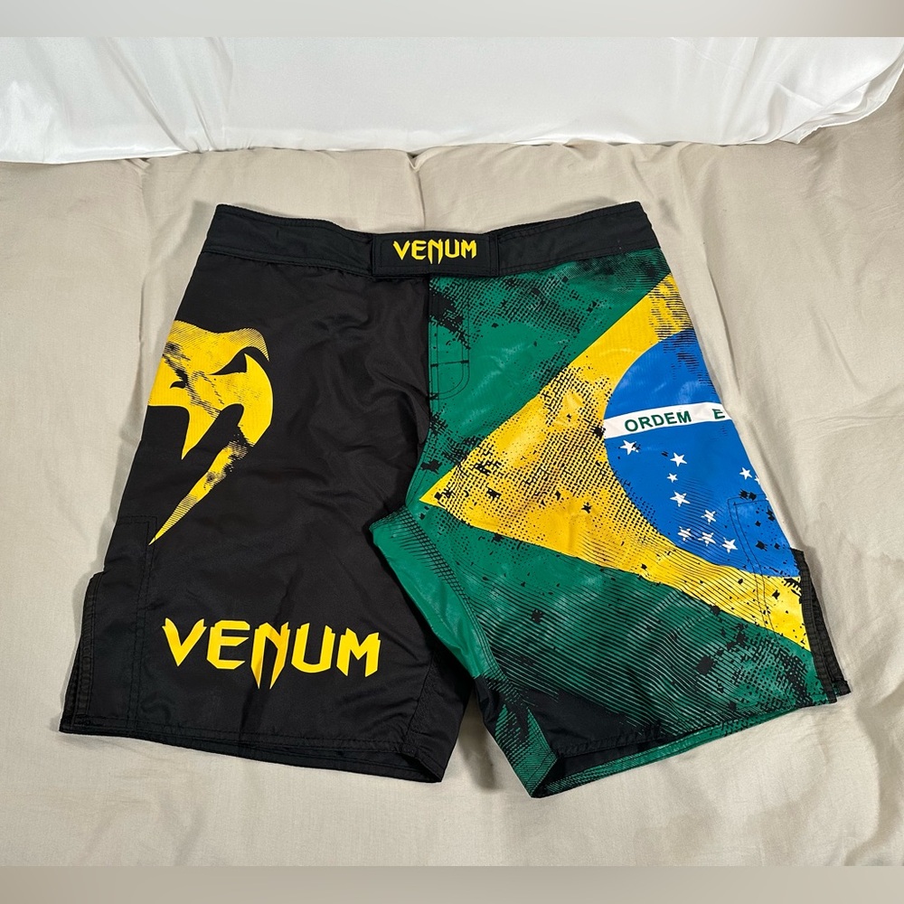 Venum MMA Fight Shorts Mens 38 Brasil Flag Training Like New Y2K MMA Grunge